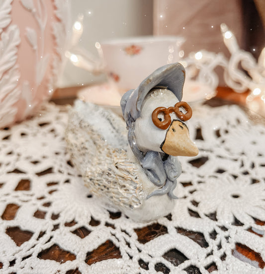 Mother Goose Whimsical Animal Sculpture Figurine Fairytale Nursery Rhyme Baby